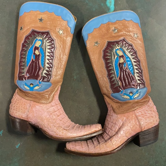 Pink alligator Virgen de Guadalupe western boots - Picture 9 of 9